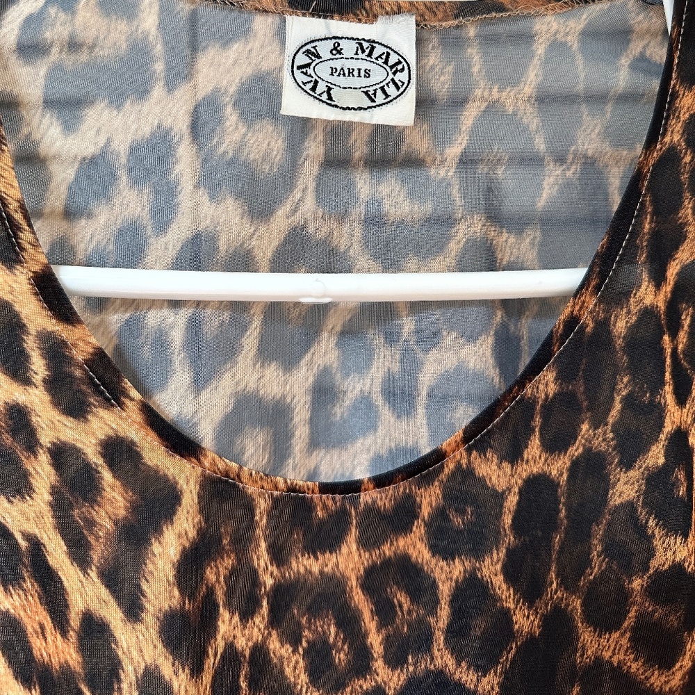 Vintage 1980s Yvan & Marzia Paris Sheer Nylon Leopard Print Long Sleeve Top - Picture 2 of 11